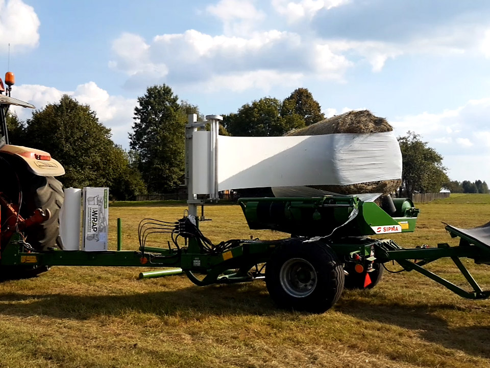 AgroWrap, Zakład Produkcji Folii Efekt Plus, folia do zakiszania, folia ochronna, sianokisznika, lucerna, bydło mleczne
