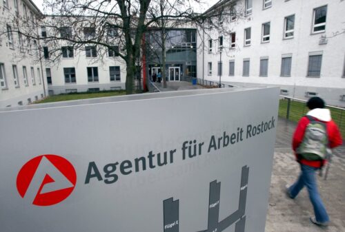 gus, bezrobocie, zatrudnienie, wynagrodzenia