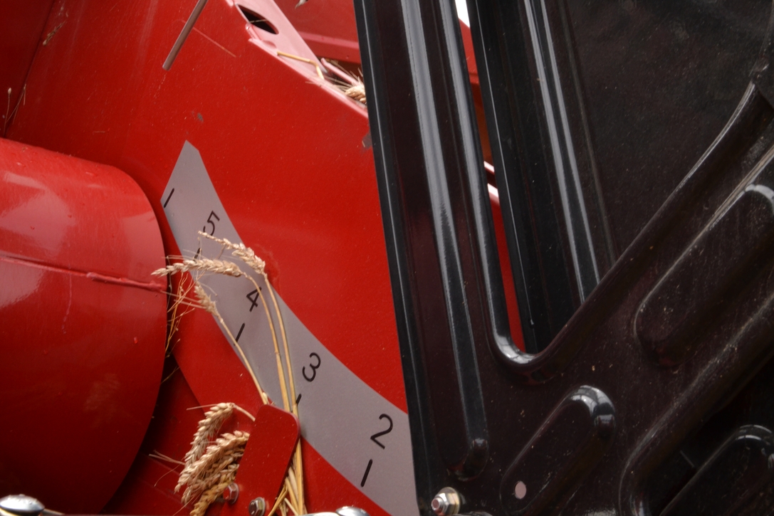 Kombajn zbożowy Case IH Axial-Flow serii 240