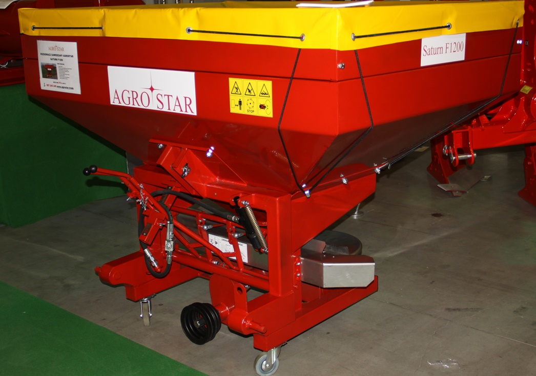 Dwutarczowy rozsiewacz Agro Star Saturn