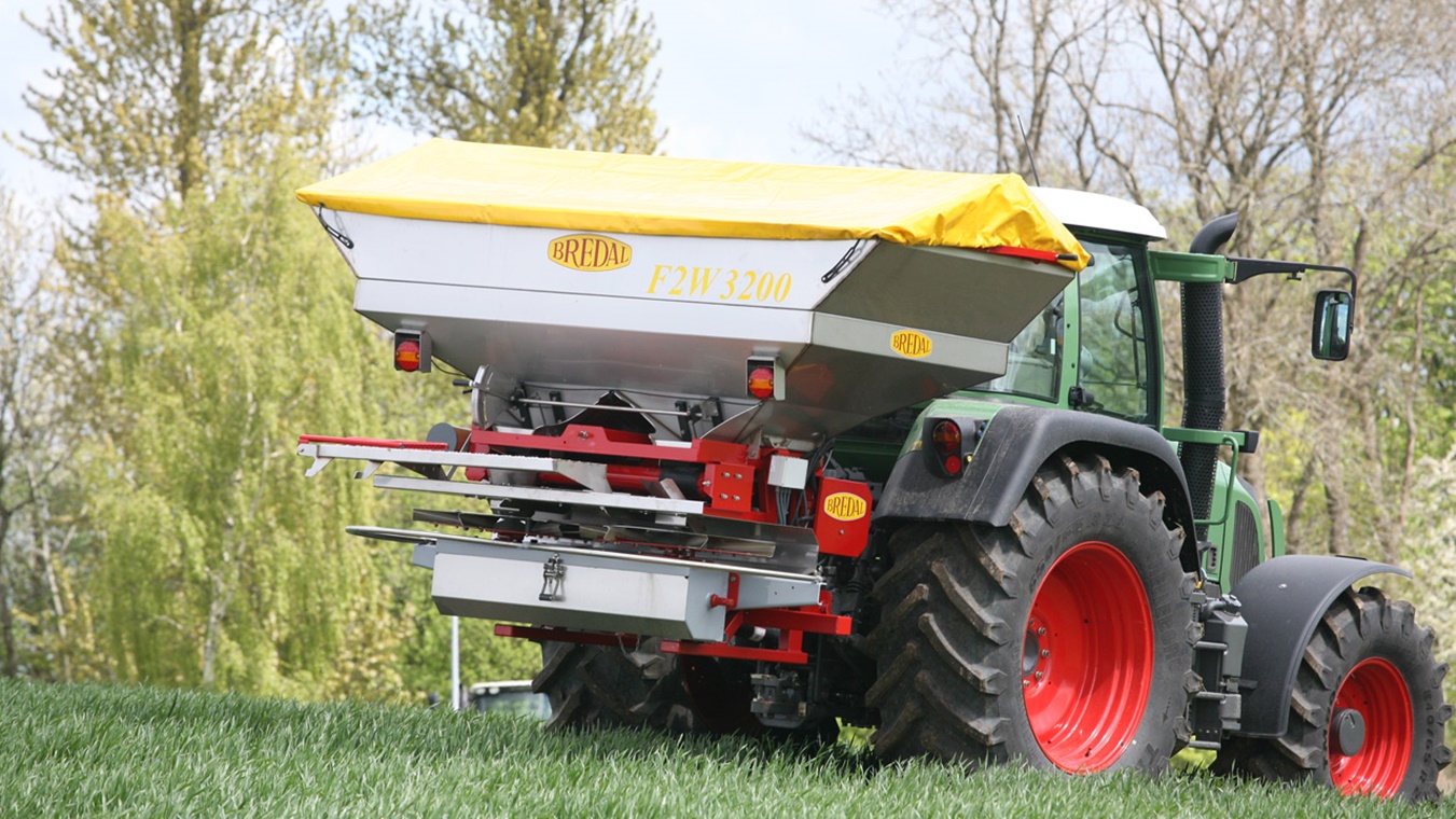 Rozsiewacz Bredal F2WS