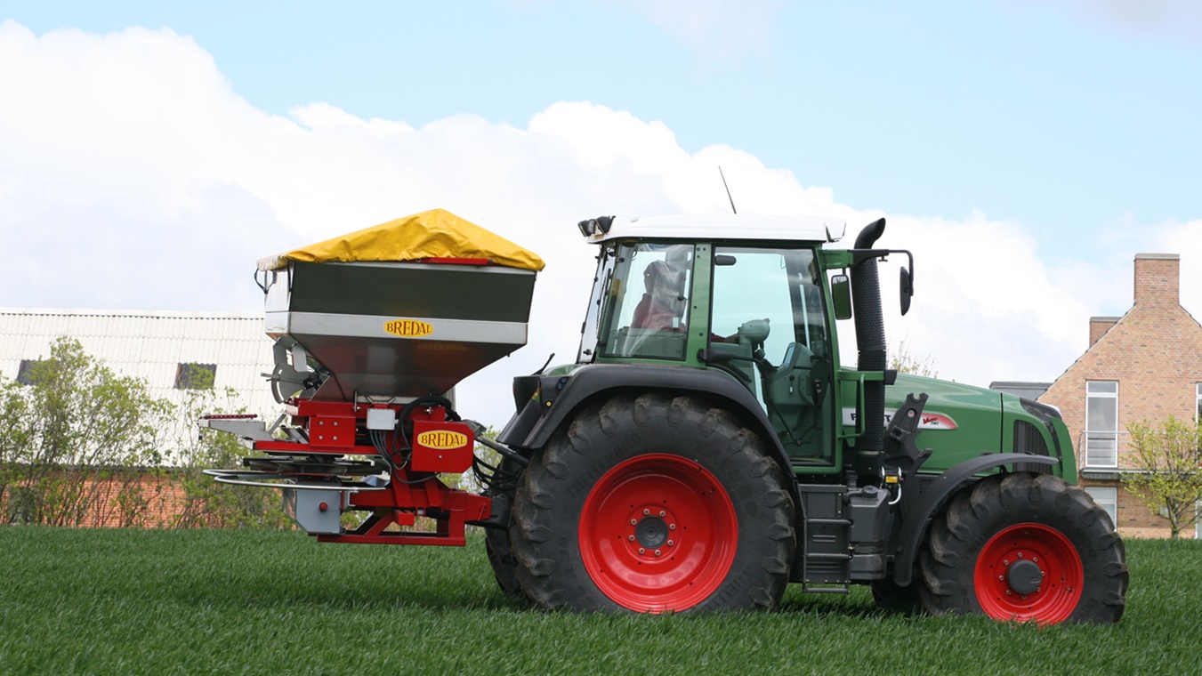 Rozsiewacz Bredal F2WS