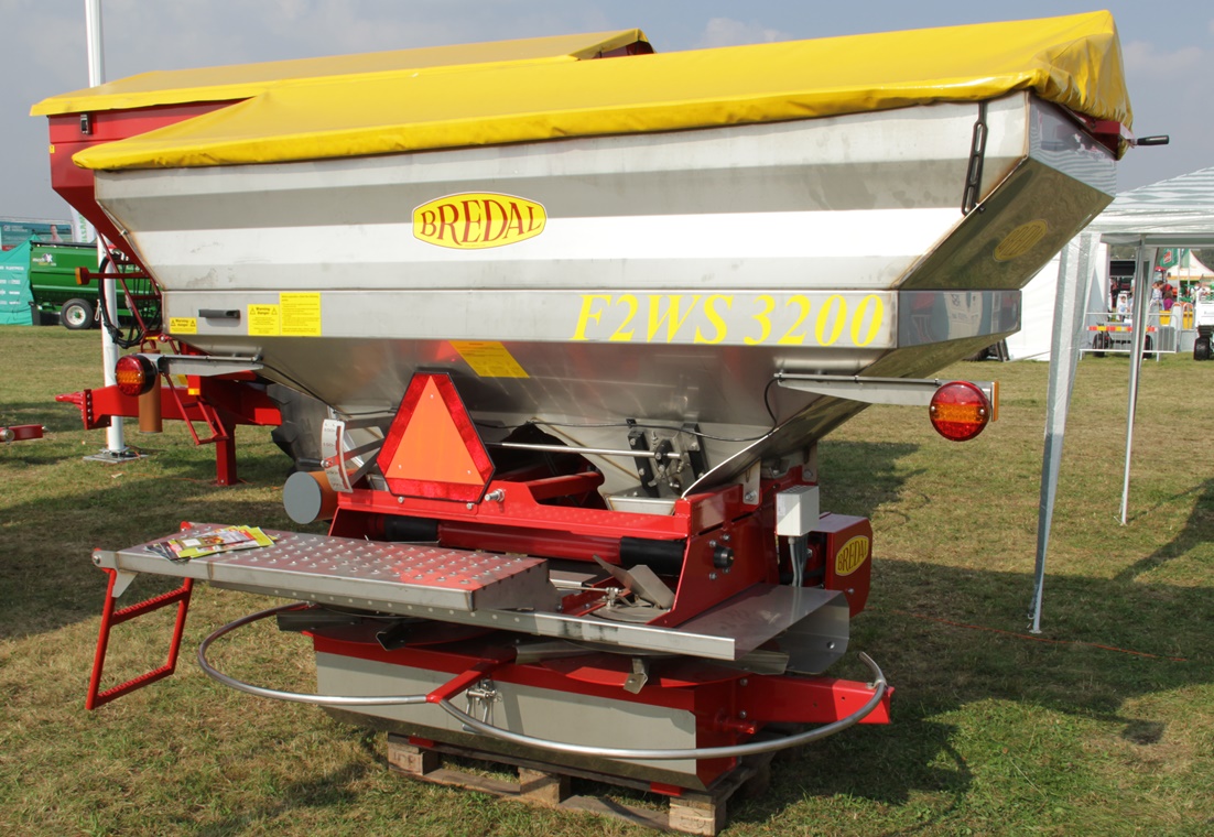 Rozsiewacz Bredal F2WS