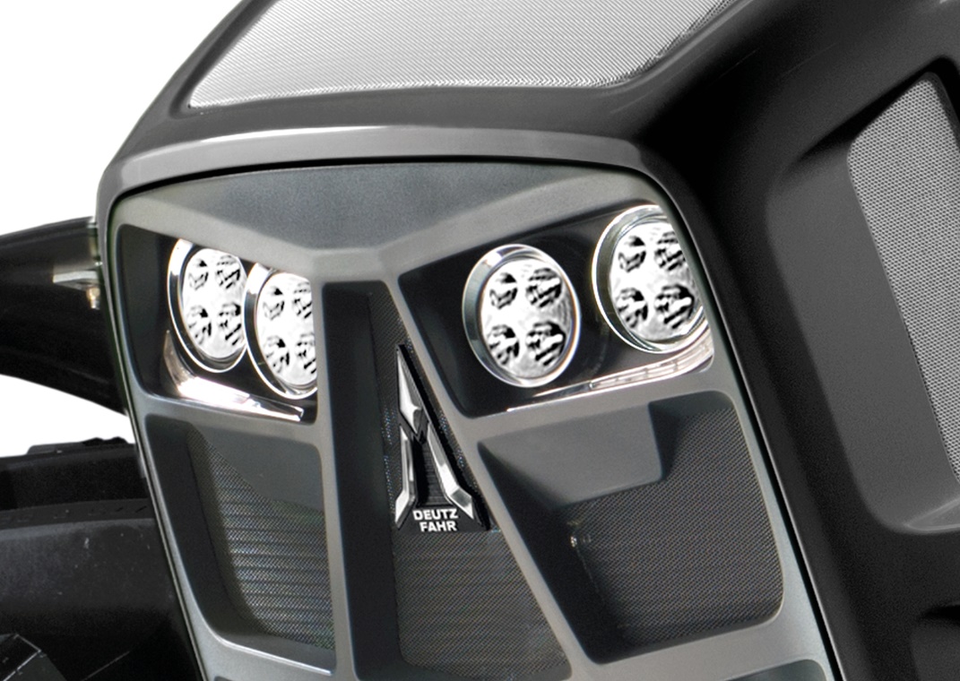 Oświetlenie LED ciągnika Deutz-Fahr 7250 TTV Warrior