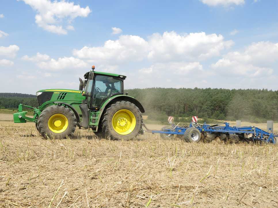 John Deere 6210R Direct Drive