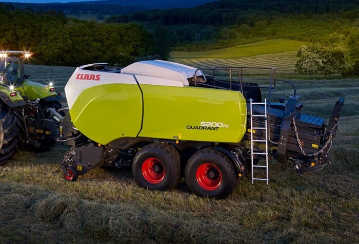 Claas Quadrant 5200 FC