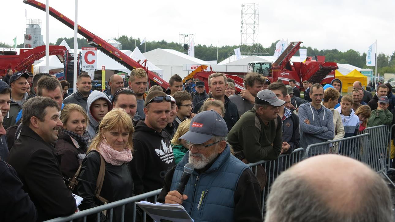 Agro show 2015 - prezentacje ciągników