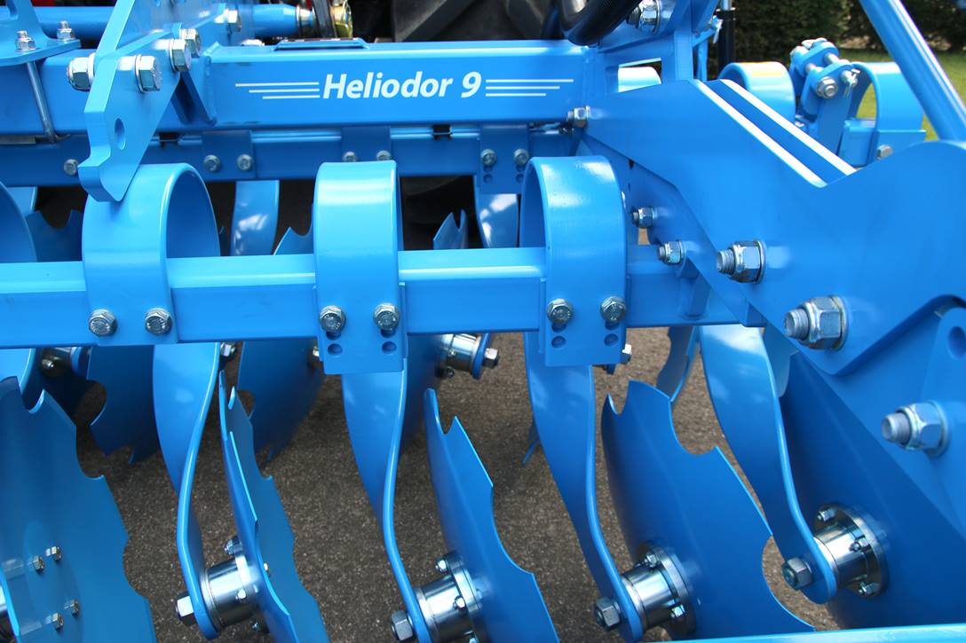 Kompaktowa brona talerzowa Lemken Heliodor 9