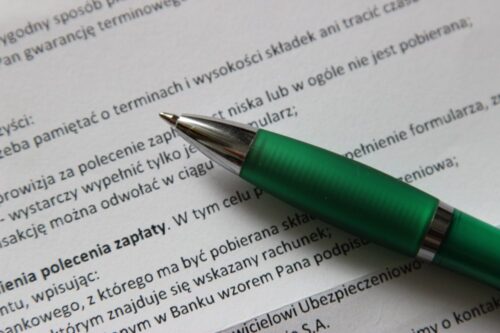 KRUS, przestępstwo, urzędnicy, policja, oszuści, rolnicy, wieś, oszustwo