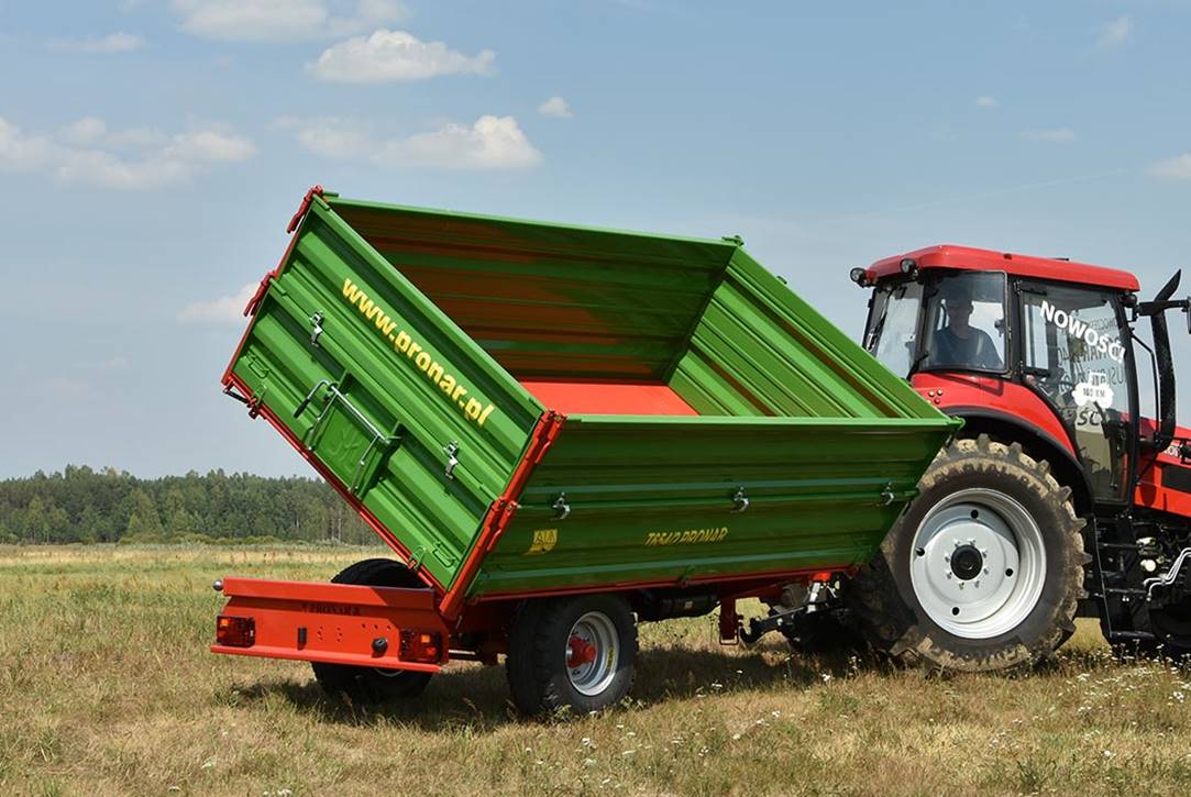 Przyczepa jednoosiowa Pronar T-654 - skrzynia
