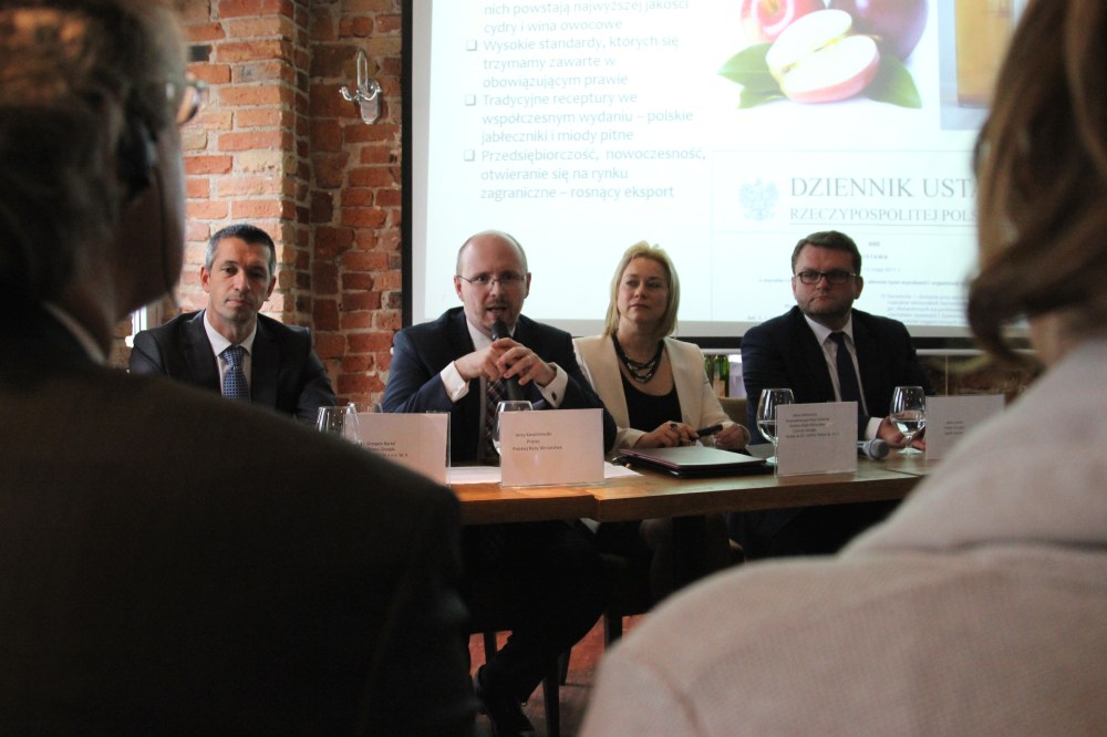 wino, cydr, alkohol, Polska Rada Winiarstwa, konferencja, Warszawa