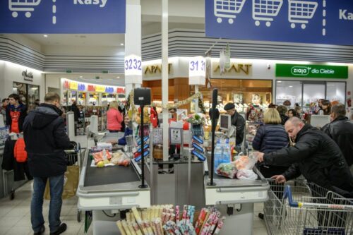 podatek od sklepów wielkopowierzchniowych, henryk kowalczyk, piotr kuczyński