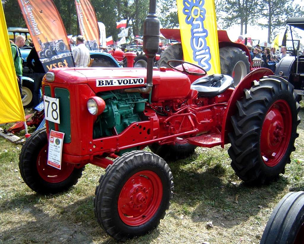 Ciągnik BM-Volvo 320