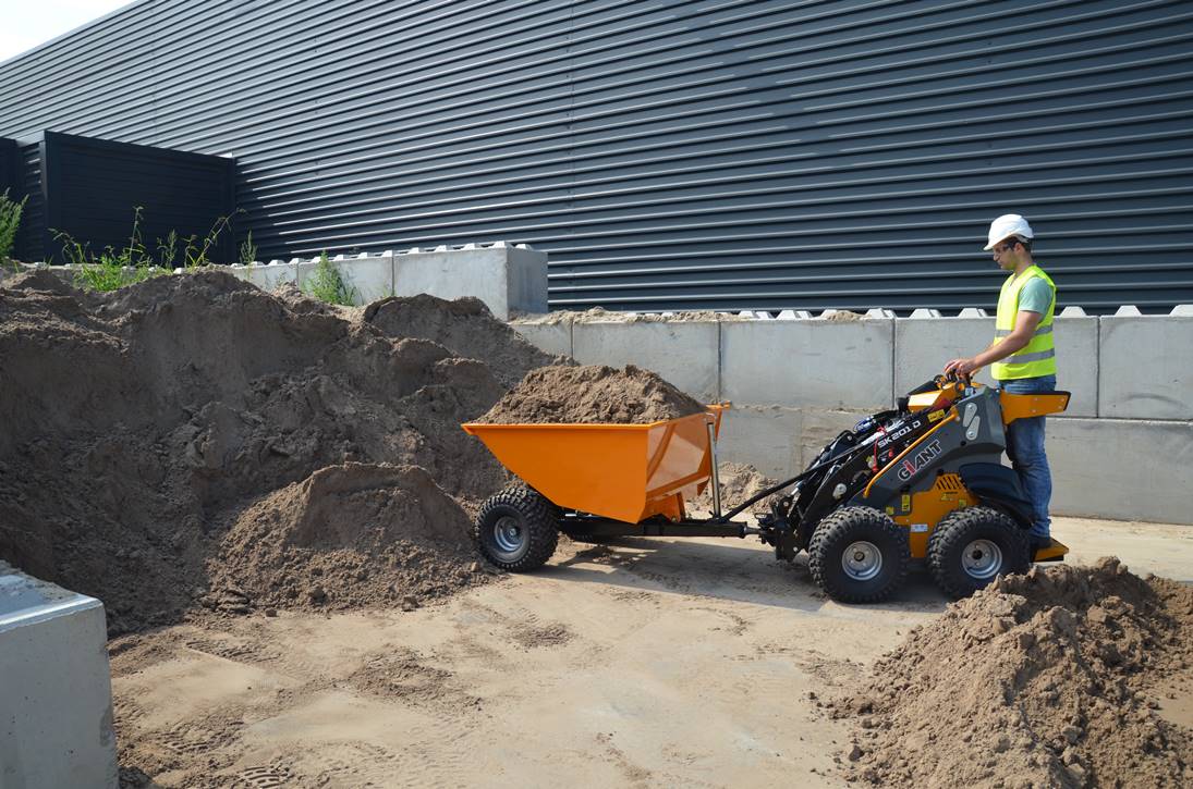 Miniładowarki Giant skid steer