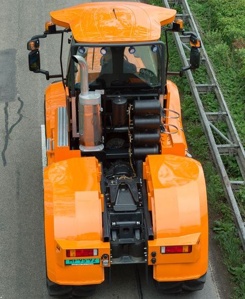 Hovertrack Luctor 544