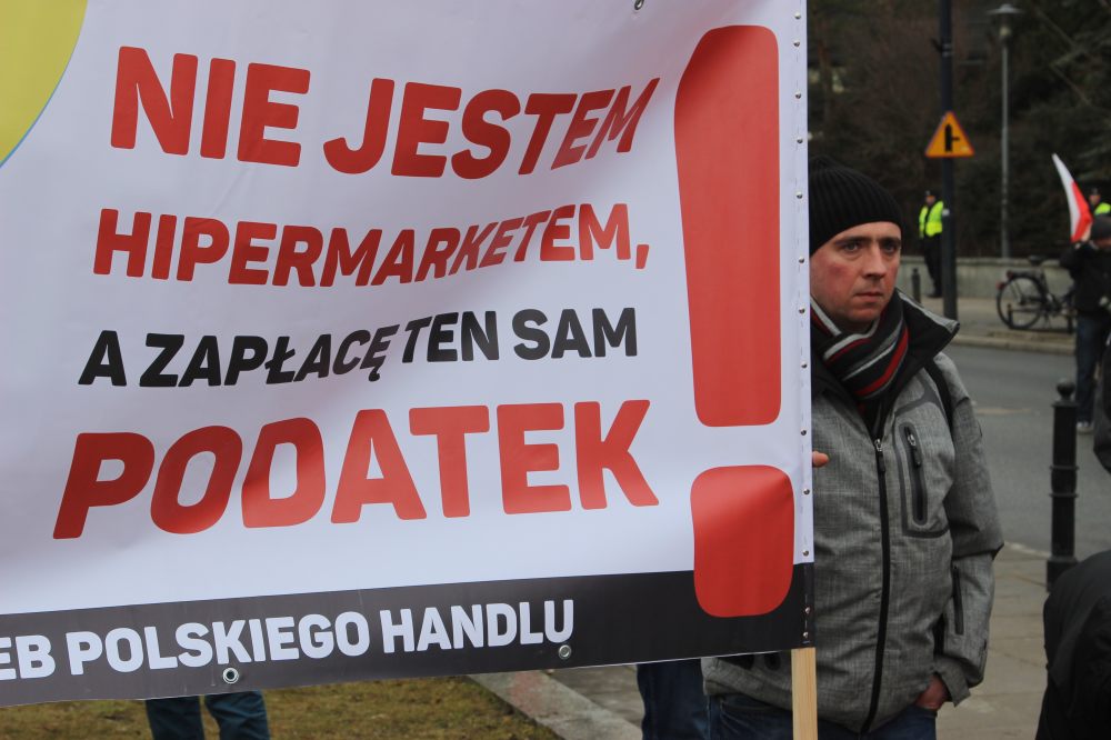 protest, Sejm, zakupy, handlowcy, podatek handlowy, rząd, PiS, pieniądze, praca