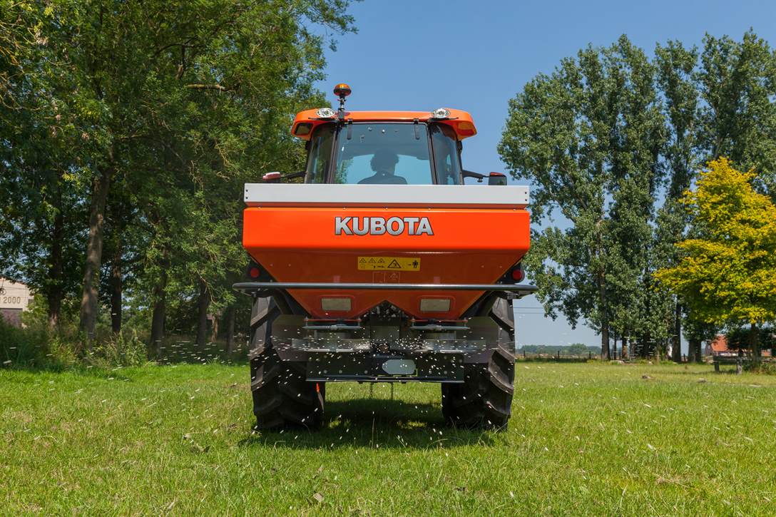 Rozsiewacz Kubota DSC