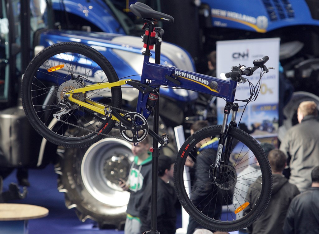 New Holland E-bike