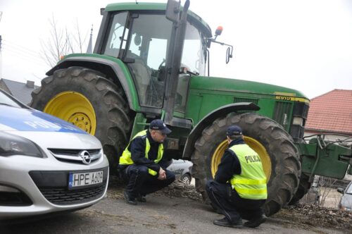 kradzieże ciągników rolniczych, Łukasz Dutkowiak, tomasz bartos