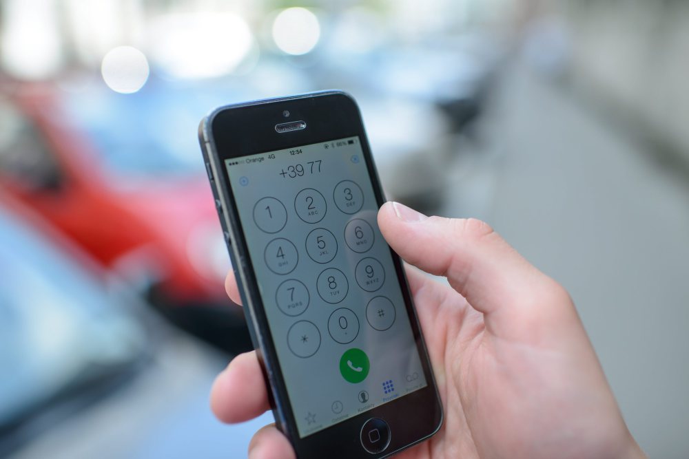 połączenia telefoniczne, roaming, Urząd Komunikacji Elektronicznej, uke