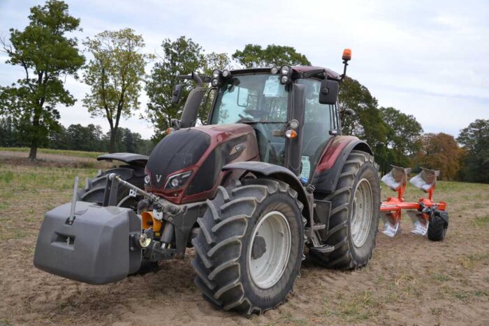 Valtra N174