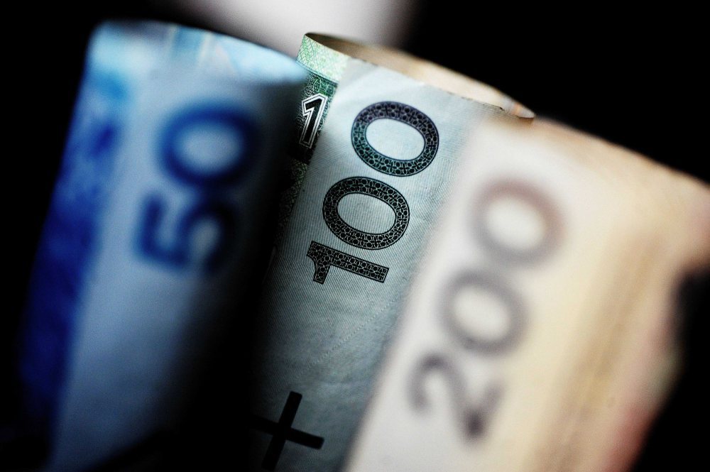 deficyt, pkb, produkt krajowy brutto, wzrost gospodarczy, ceny towarów i usług