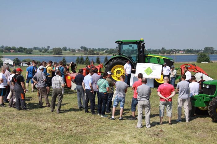 Kuhn GrassMaster