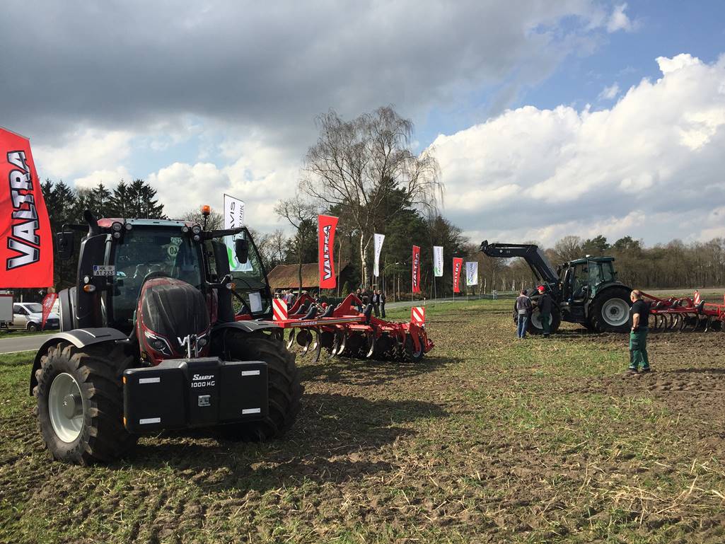 Valtra Demo Tour 2016