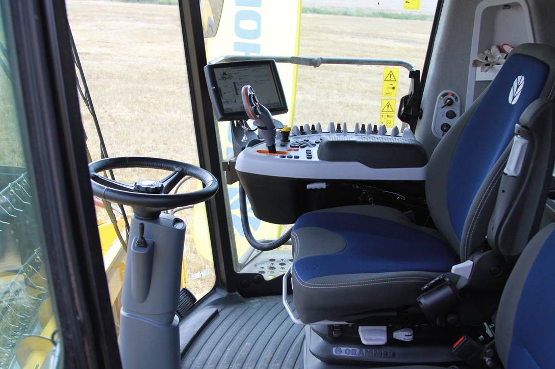 Kombajn New Holland CX 2016