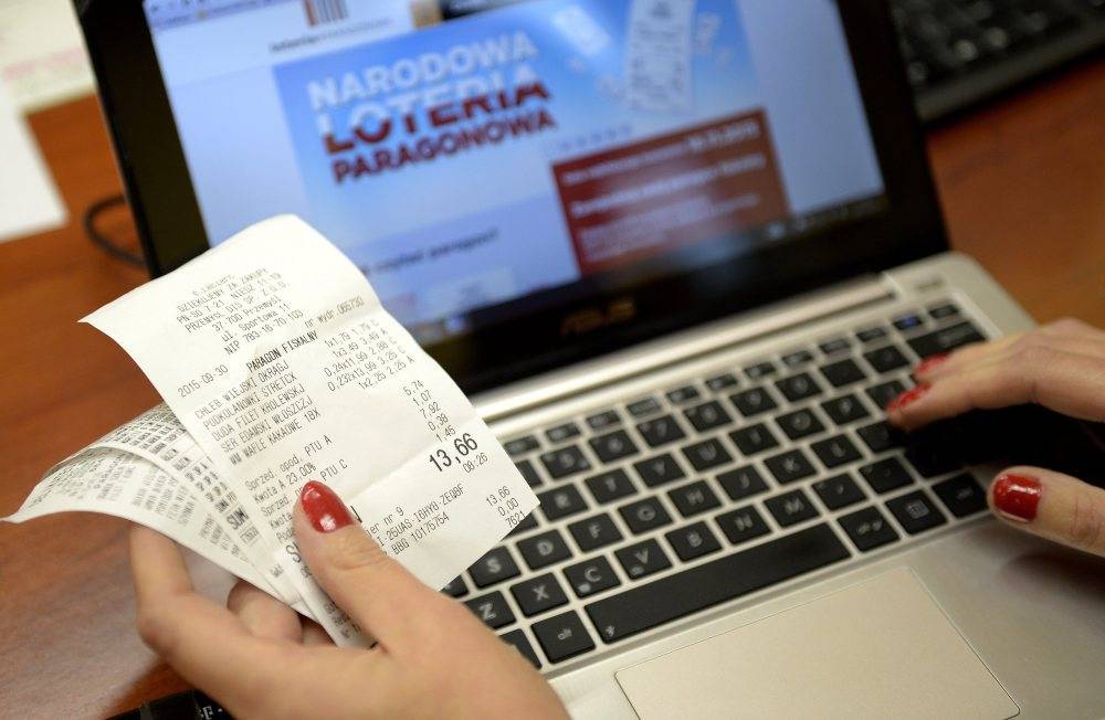 loteria paragonowa, paragon za zakupy, samochód osobowy, loteria, Ministerstwo Finansów