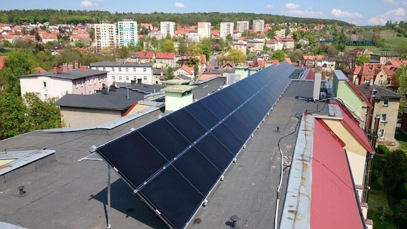 panele fotowoltaiczne, energia elektryczna, wfośigw, nfośigw, program prosument, wspólnota mieszkaniowa