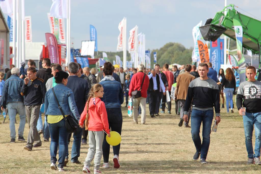 agro show pokazy