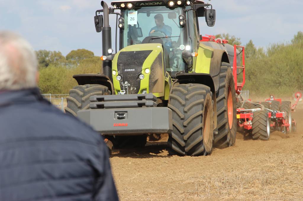 agro show pokazy