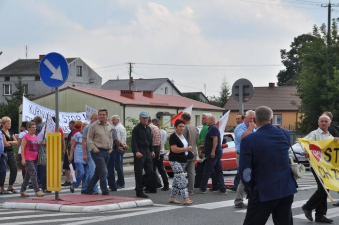 drób, Mława, protest, blokada drogi nr 7, protest mieszkańców, mławski, produkcja drobiu