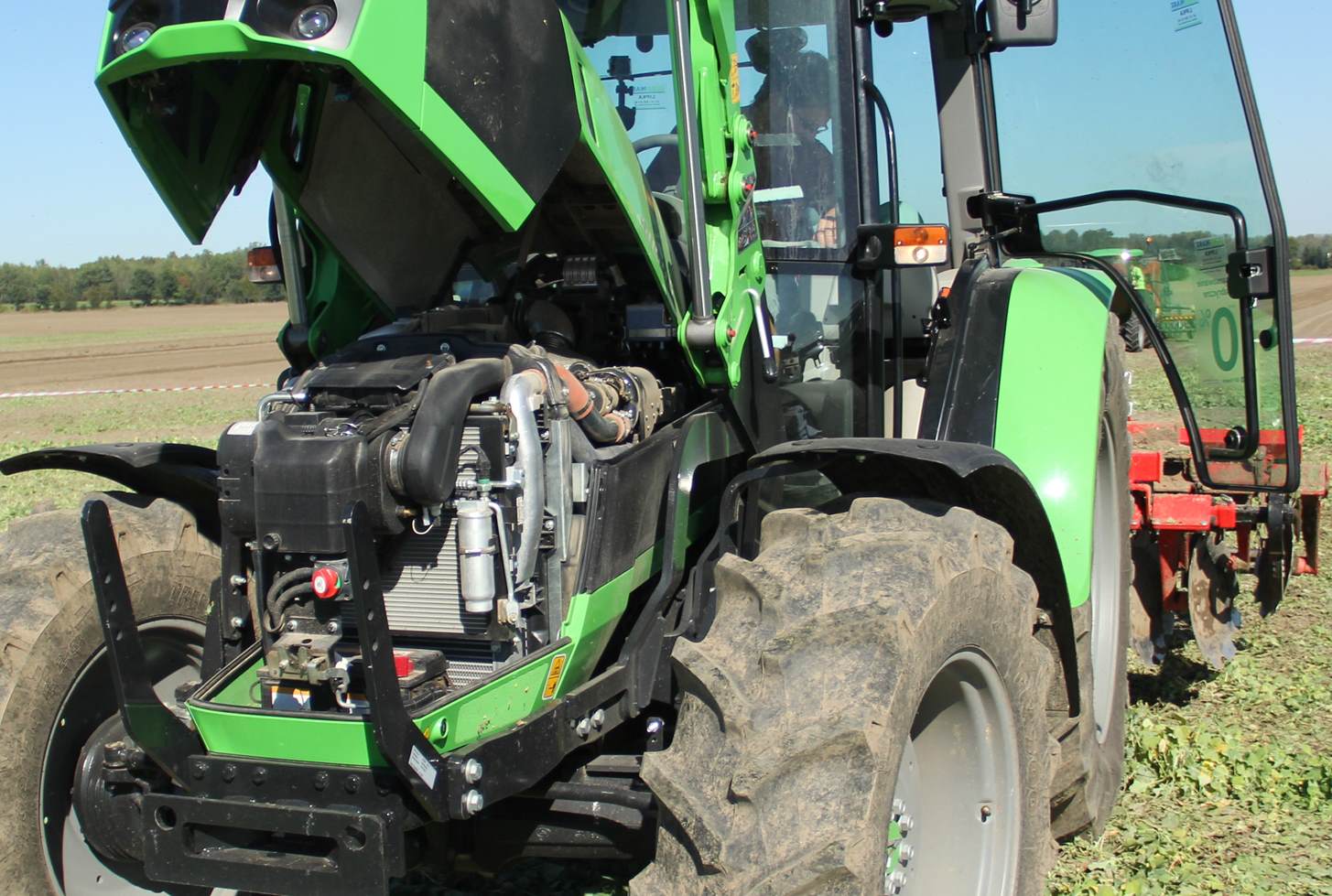 Deutz-Fahr 5115.4G w wersji HD
