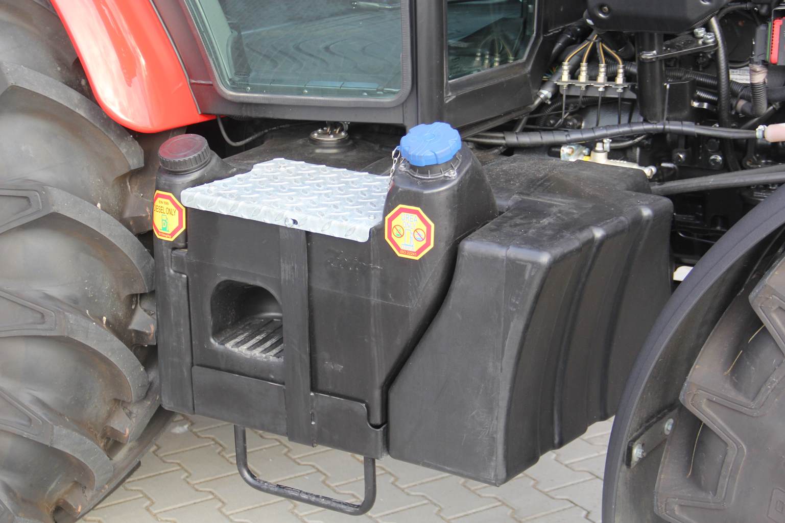 Zetor Proxima zbiornik AdBlue
