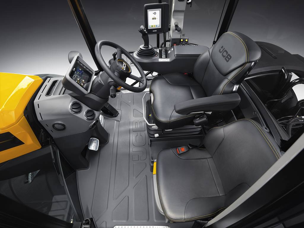 JCB Fastrac nowej serii 8000