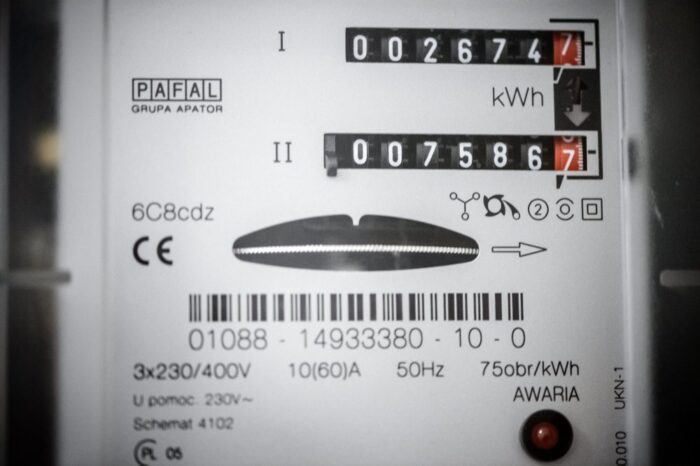 prąd, gaz, rachunki za prąd i gaz, Urząd Regulacji Energetyki, akwizycja, oszuści
