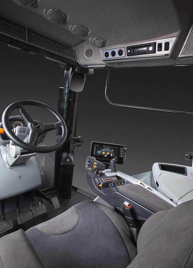 Nowa Valtra S394