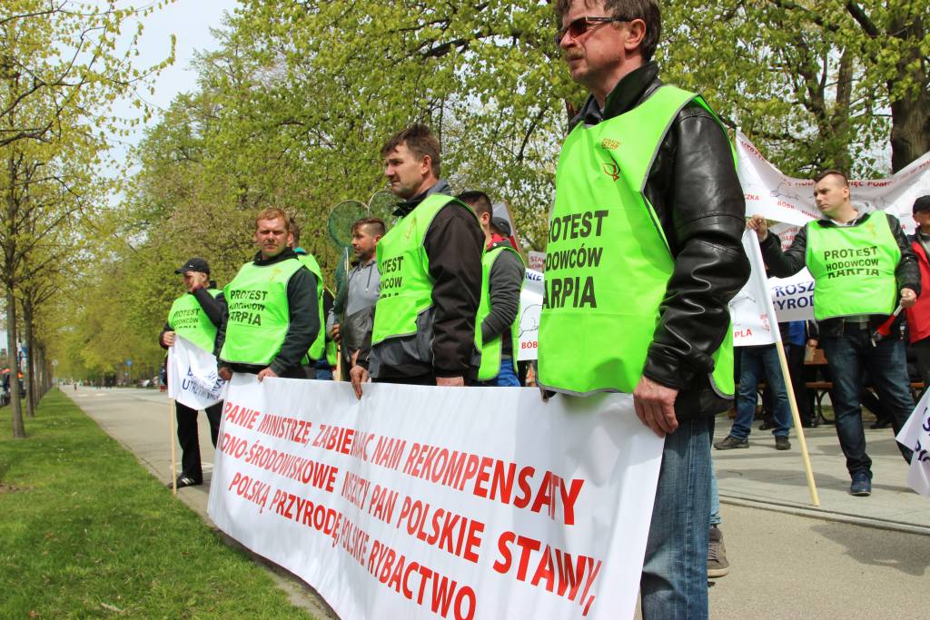 protest rybaków, Rybacki Sztab Kryzysowy, rekompensaty, Ogólnopolski Protest Rybaków, protest w Warszawie, rząd PiS