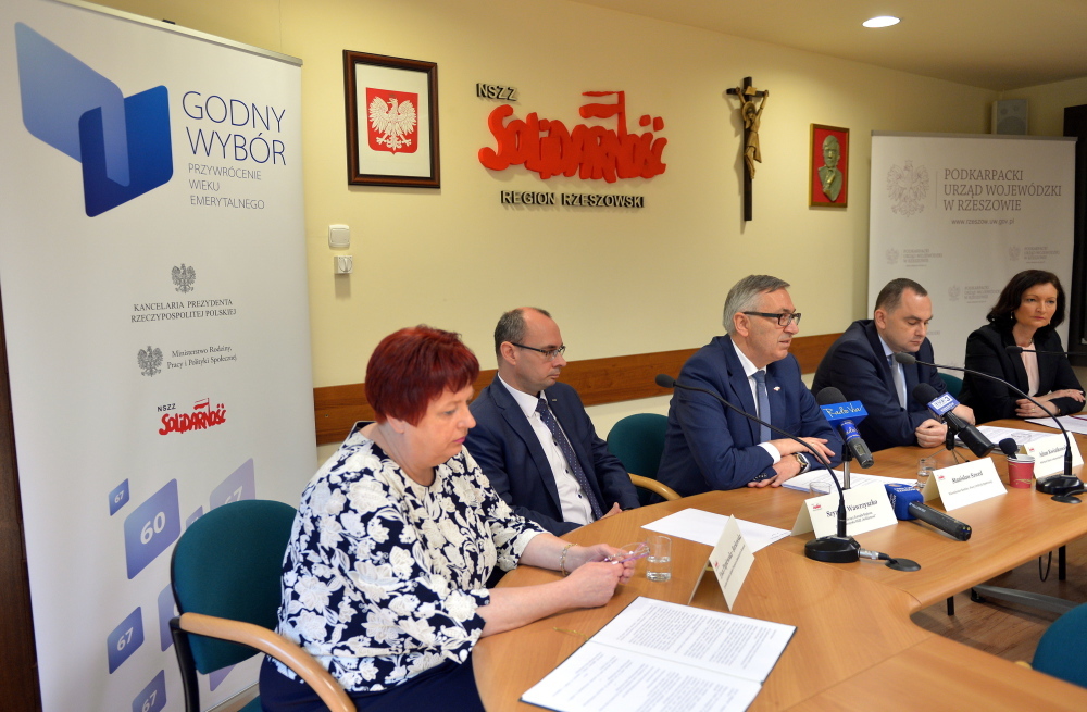 emerytury, renty, zus, świadczenia, elżbieta rafalska, ministerstwo pracy