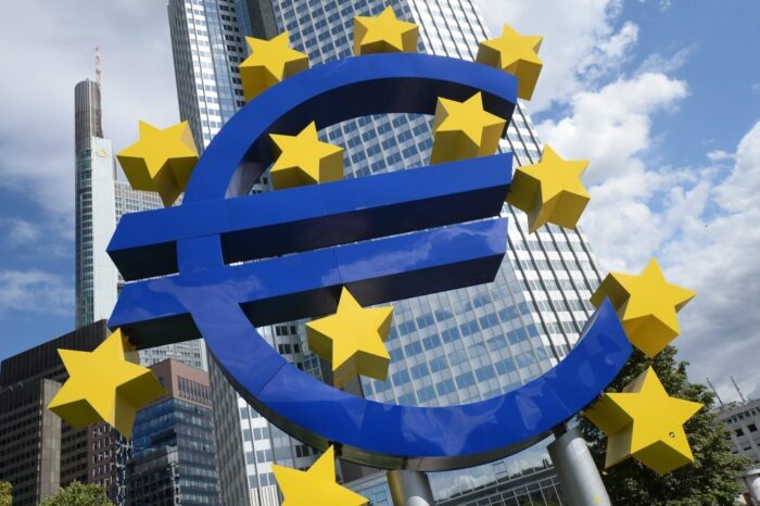 euro, strefa euro, euroland, wprowadzenie euro w polsce, komisja europejska