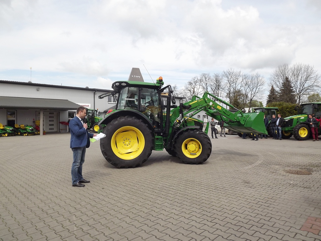 Agrotechnika, John Deere, Cicibór Duży, Biała Podlaska, Lubelszczyzna, ciągniki rolnicze, ładowarki