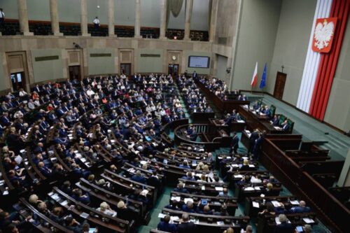 ASF, prawo, przepisy, afrykański pomór świń, zwalczanie ASF, bioasekuracja, Sejm