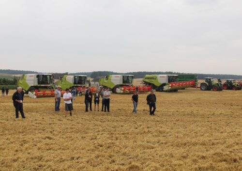 Kombaj Claas Lexion