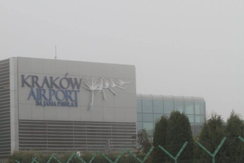 lotnisko, ruch lotniczy, Kraków, Katowice, transport lotniczy w Polsce