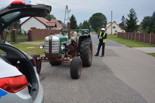 wypadki na drogach, pijani traktorzyści, policja, inspekcja transportu drogowego