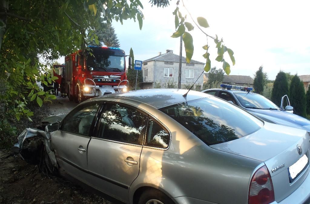 głazów, świętokrzyskie, wypadki na drogach, policja, straż pożarna