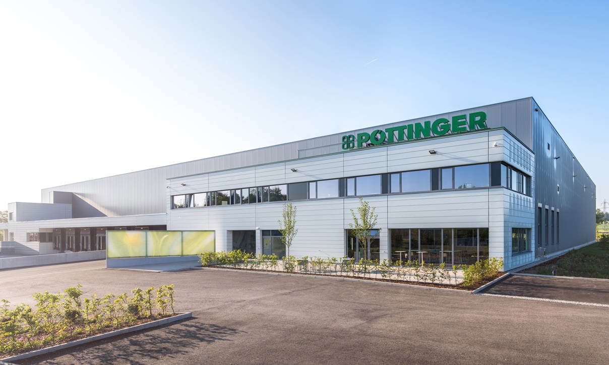 Nowe centrum logistyczne Pöttingera