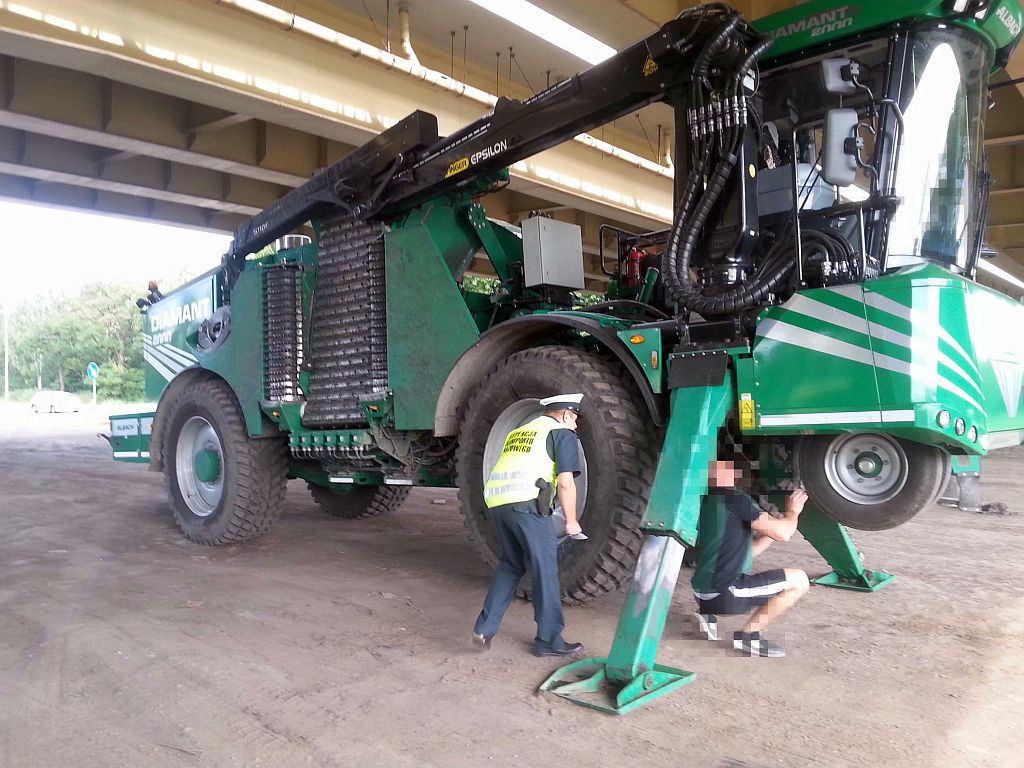 rębak, a4, knurów, inspekcja transportu drogowego, rębak Albach Diamant 2000